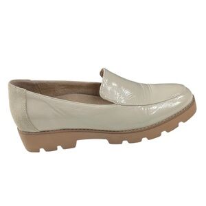 Vionic Women's Kensley Cream Crinkle Patent Leather Loafers Arch Support Size 7